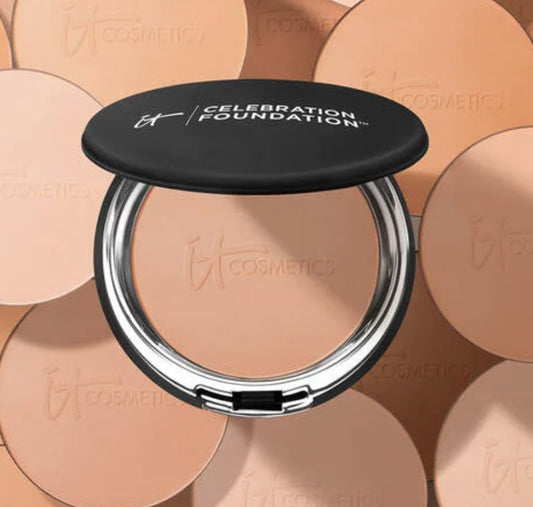 It Cosmetics Celebration Foundation - Powder Foundation 9.5g - The Face Method