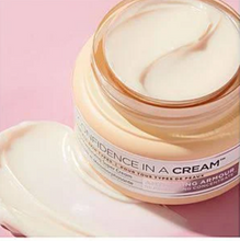 Load image into Gallery viewer, It Cosmetics Confidence In A Cream Transforming Moisturising Super Cream 60ml
