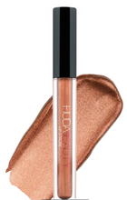Load image into Gallery viewer, Huda Beauty Lip Strobe - FOXY - The Face Method
