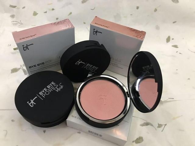 It Cosmetics BYE BYE PORES Blusher - The Face Method